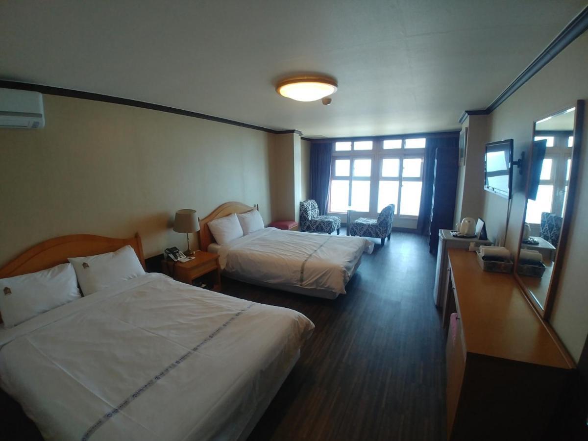 Benikea Hotel Mountain & Ocean Daepohang Сокчхо Экстерьер фото