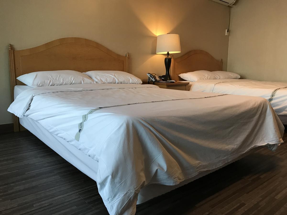 Benikea Hotel Mountain & Ocean Daepohang Сокчхо Экстерьер фото