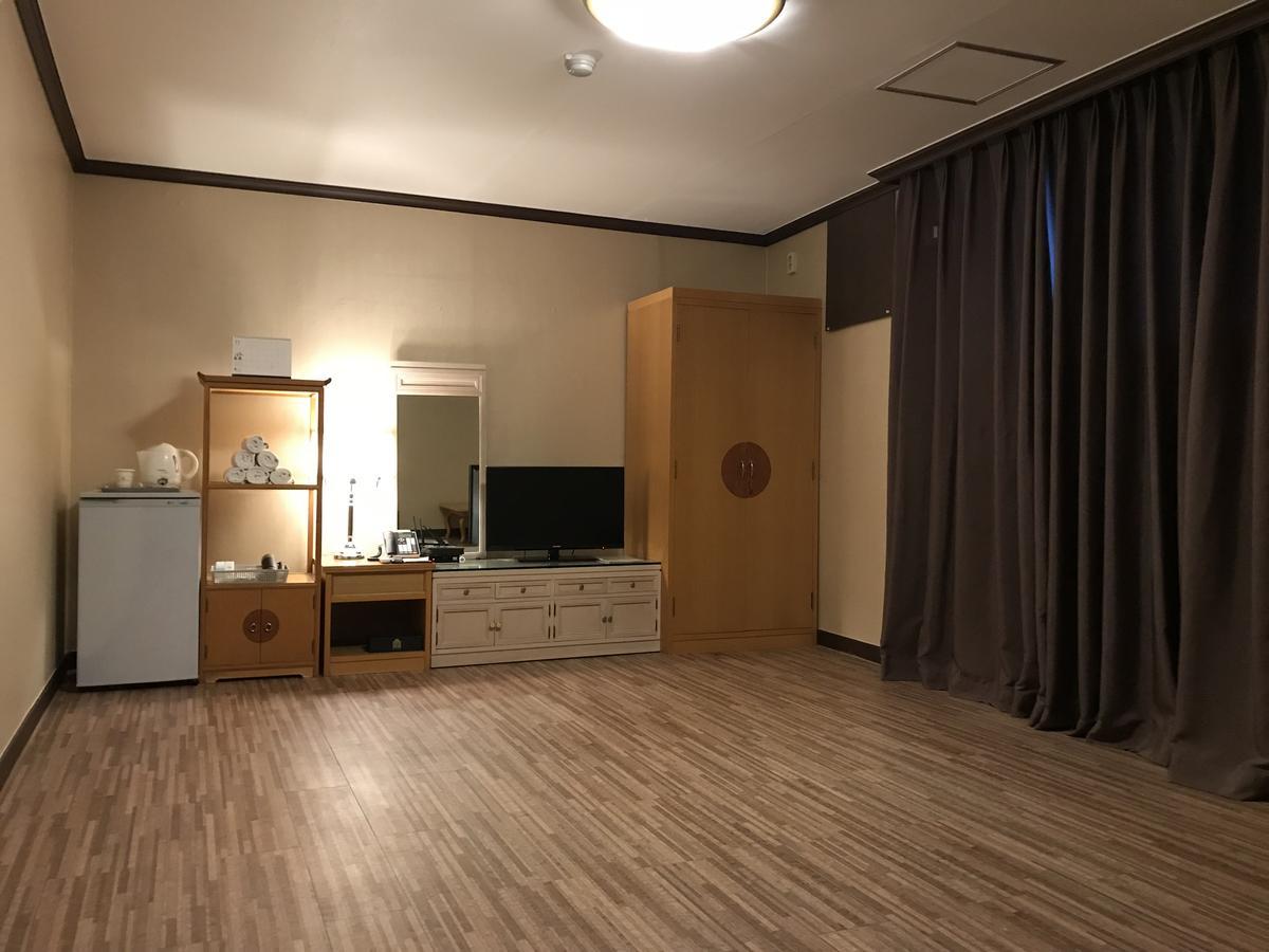 Benikea Hotel Mountain & Ocean Daepohang Сокчхо Экстерьер фото