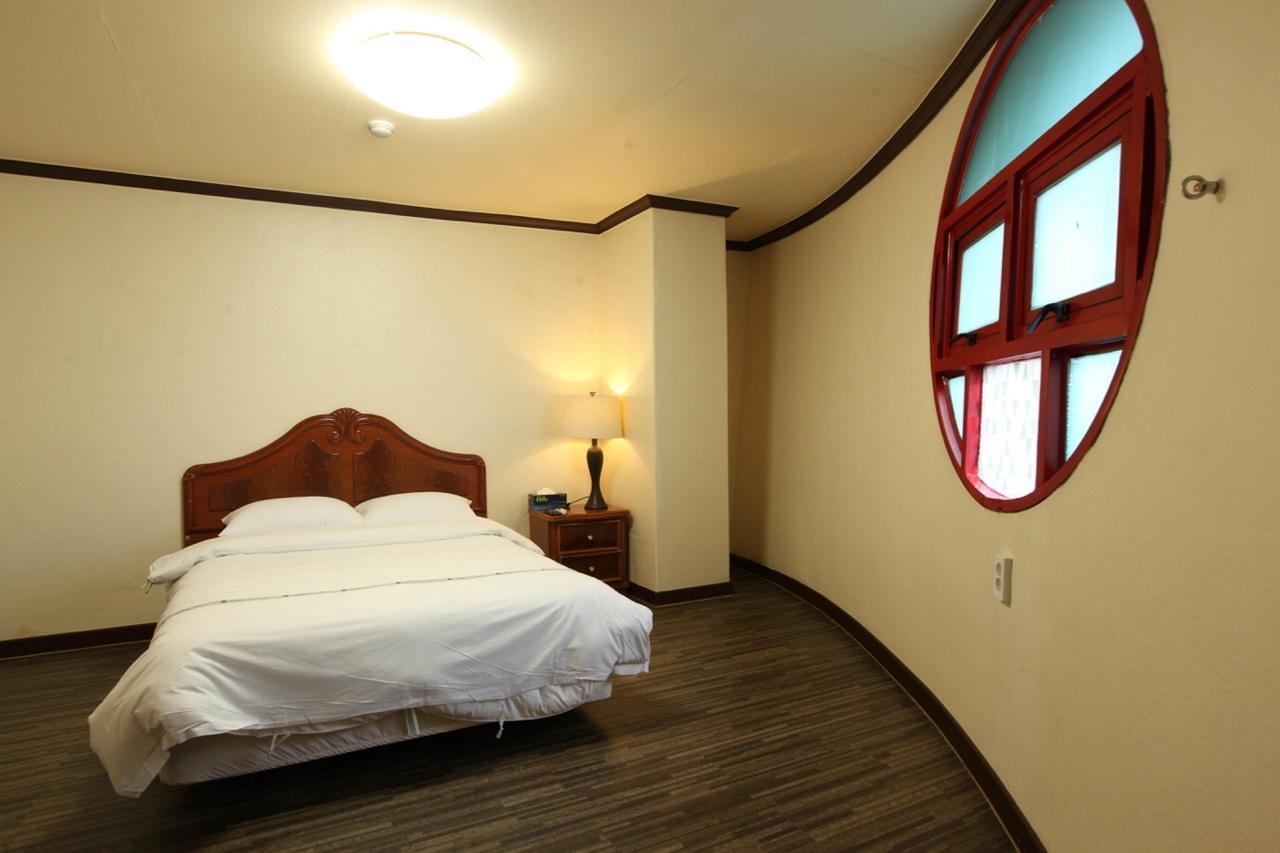 Benikea Hotel Mountain & Ocean Daepohang Сокчхо Экстерьер фото